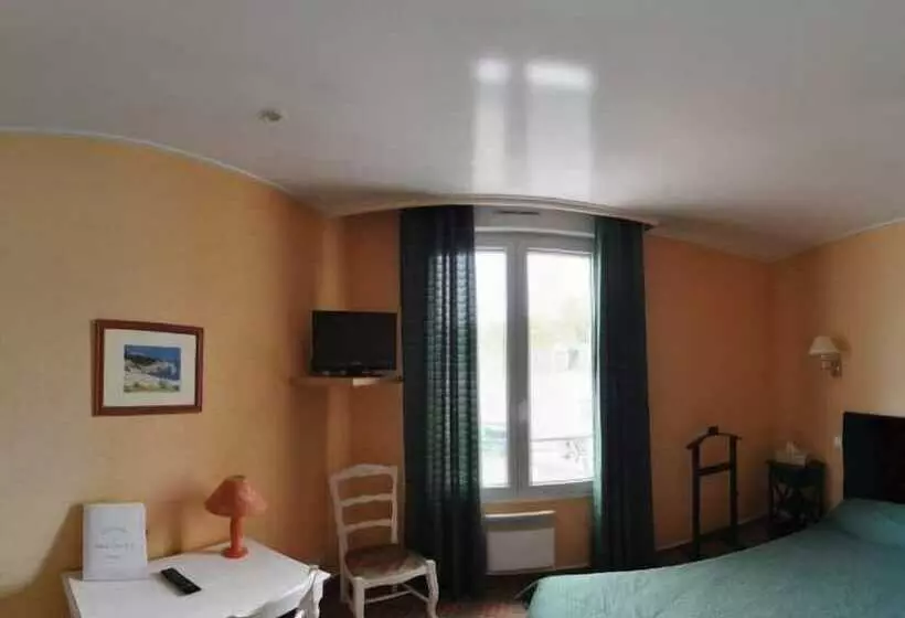 Hotelli Logis Le Bretagne