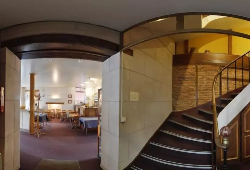 Hotelli Logis Le Bretagne