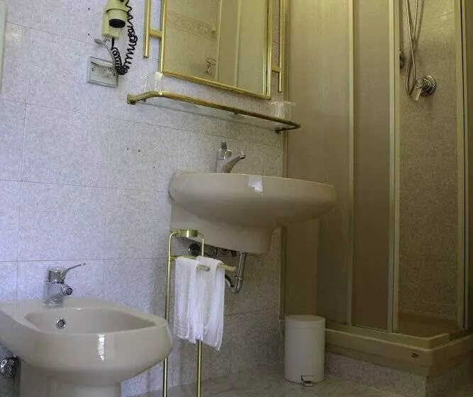 Hotelli Affittacamere Maison Napoleon