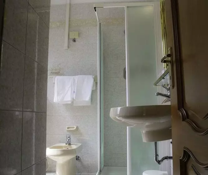 Hotelli Affittacamere Maison Napoleon