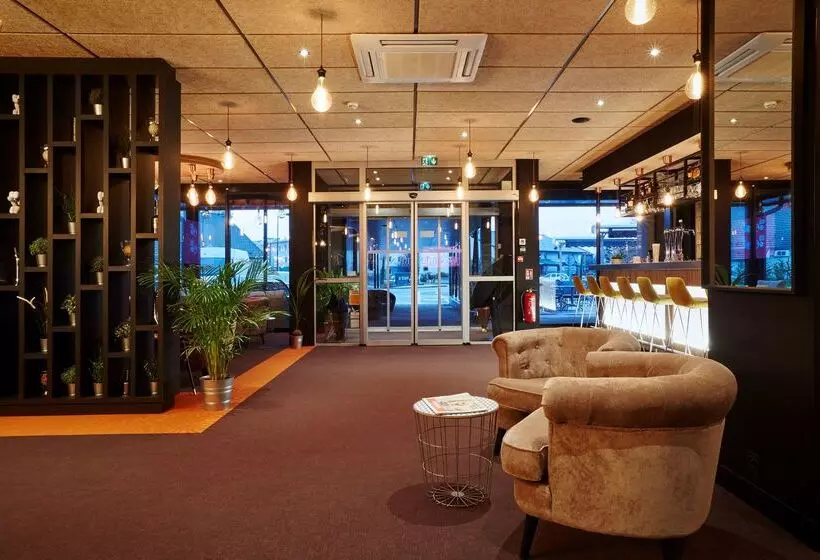 Motel Kyriad Clermont Ferrand Nord  Riom