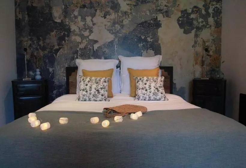 ベッドアンドブレックファースト La Catiniere