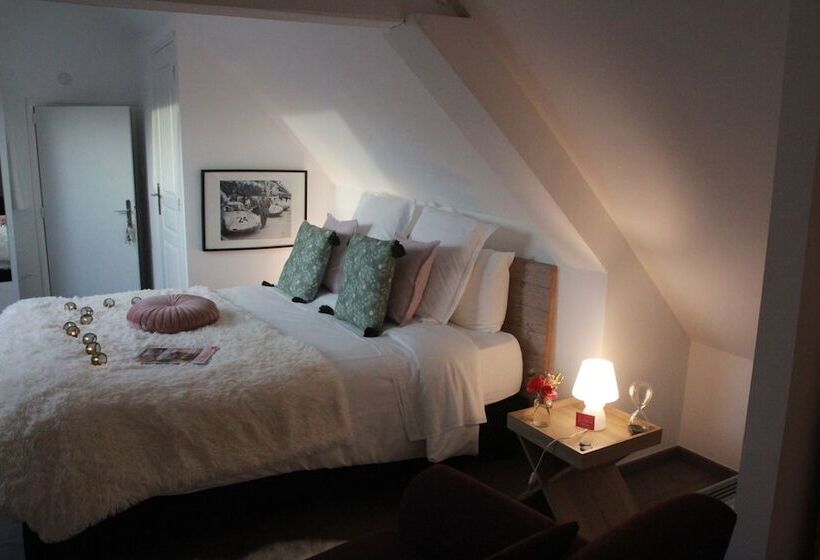 ベッドアンドブレックファースト La Catiniere