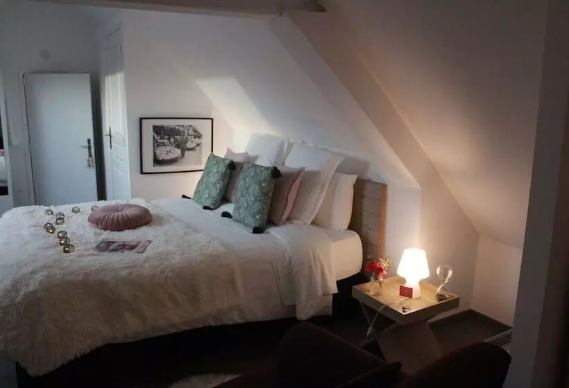 ベッドアンドブレックファースト La Catiniere