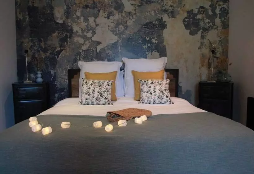 ベッドアンドブレックファースト La Catiniere