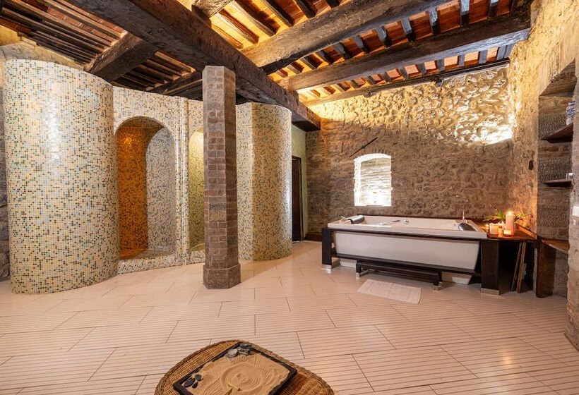 Castello Di Sovicille Residenza D Epoca