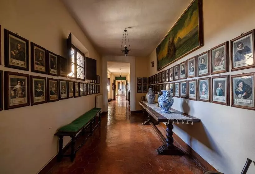 Castello Di Sovicille   Residenza D Epoca