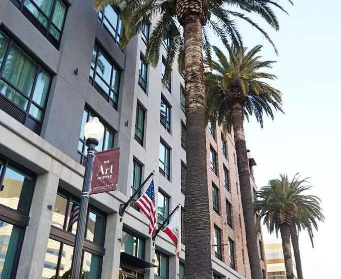 ホテル The Fort Sutter Sacramento Tapestry Collection By Hilton