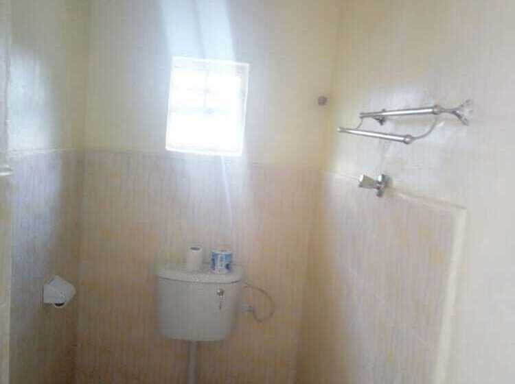 پانسیون Senior Chief Wambugu Palace