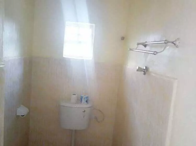 پانسیون Senior Chief Wambugu Palace