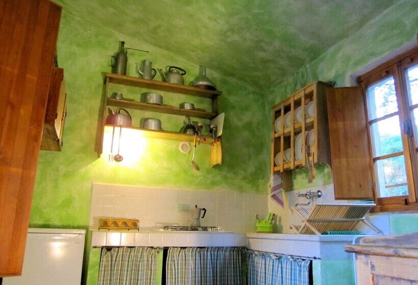 Authentic Tuscan Country Home Situated Between Pistoia And Lucca