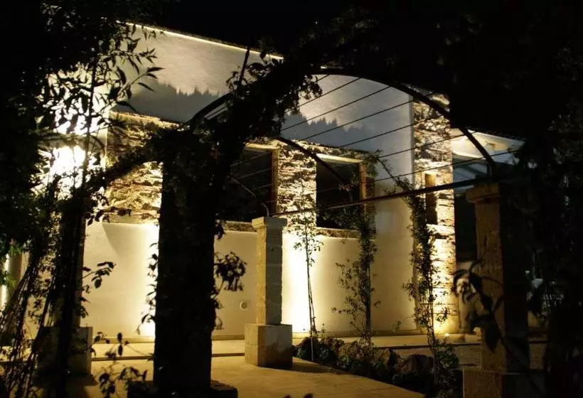 Aamiaismajoitus (B&B) L'ecce Sphero