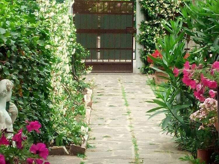 צימר Vali Chalet