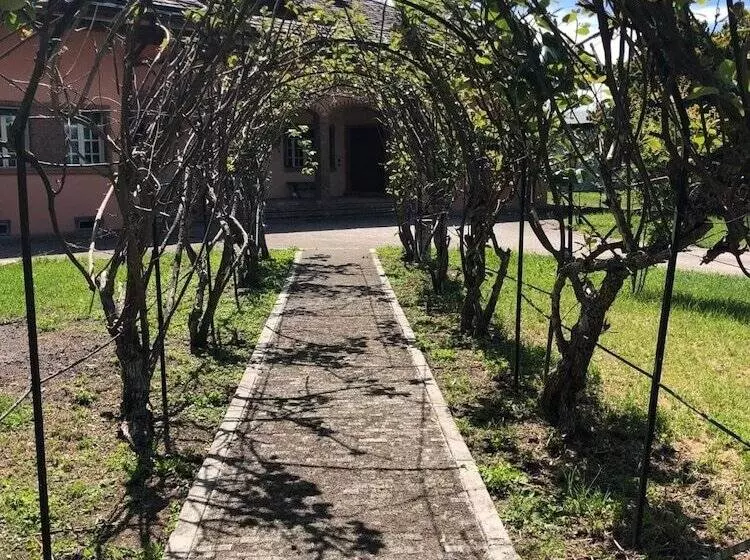 Aamiaismajoitus (B&B) Villa Bonelli Bed & Fest