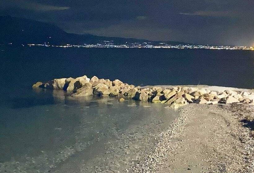 Costa Vasia Suites & Apartments