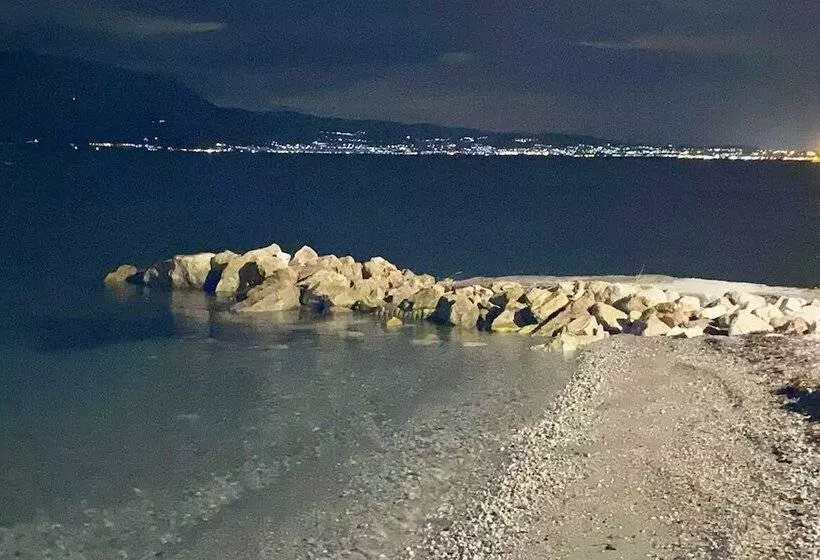 Costa Vasia Suites & Apartments