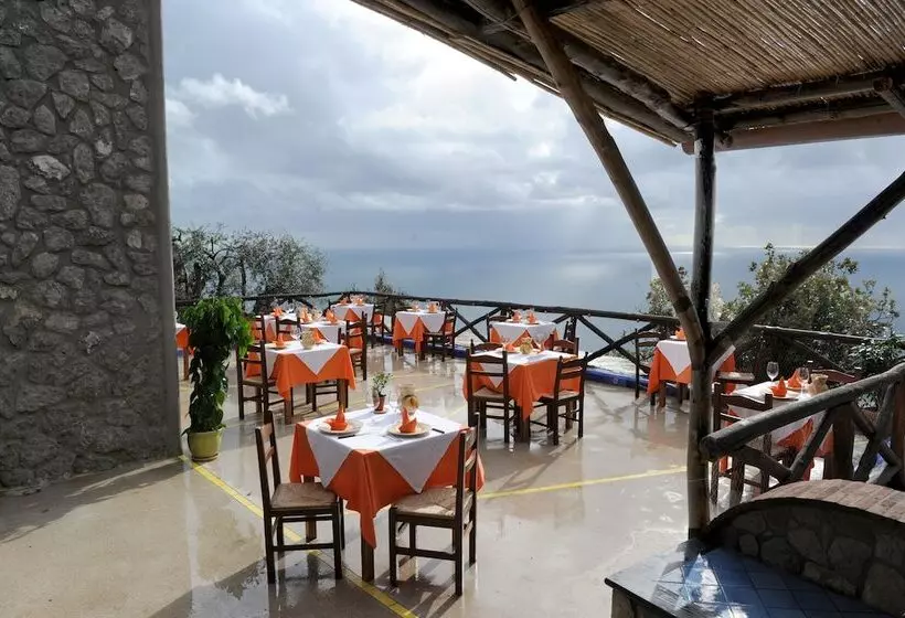 مسافرخانه Fattoria La Tagliata