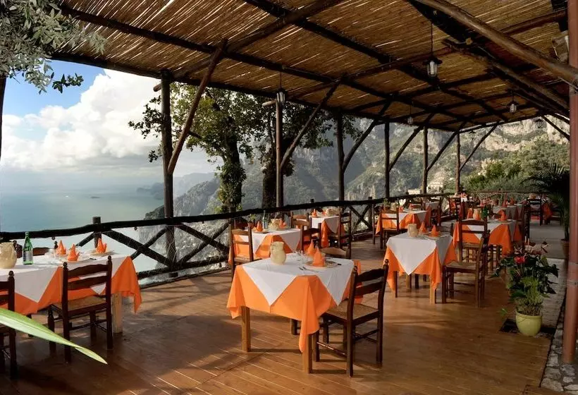 مسافرخانه Fattoria La Tagliata