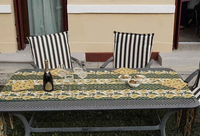 Pansiyon Prosecco Collalto Lodge