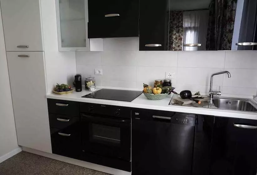 簡易ホテル Prosecco Collalto Lodge