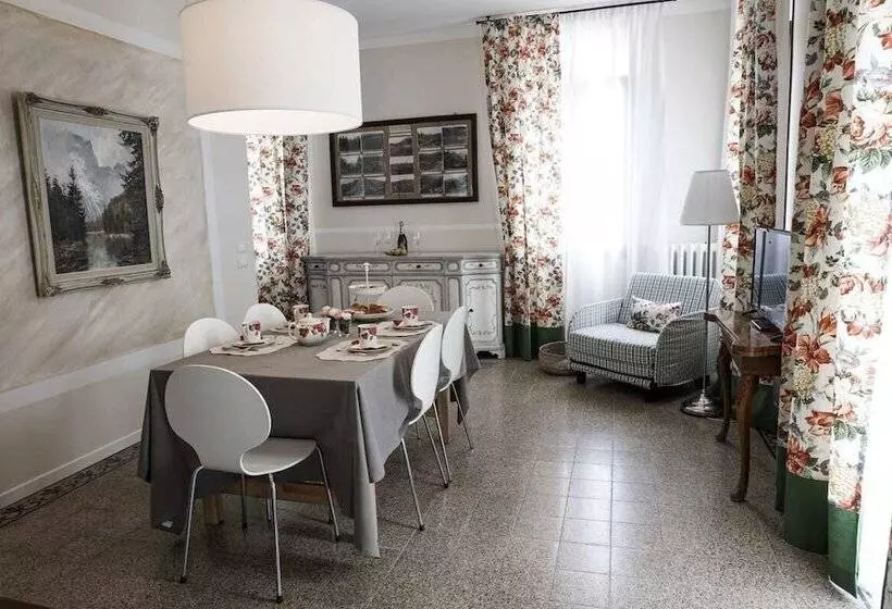 簡易ホテル Prosecco Collalto Lodge