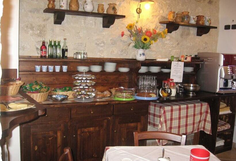 Hotel Albergo La Torre