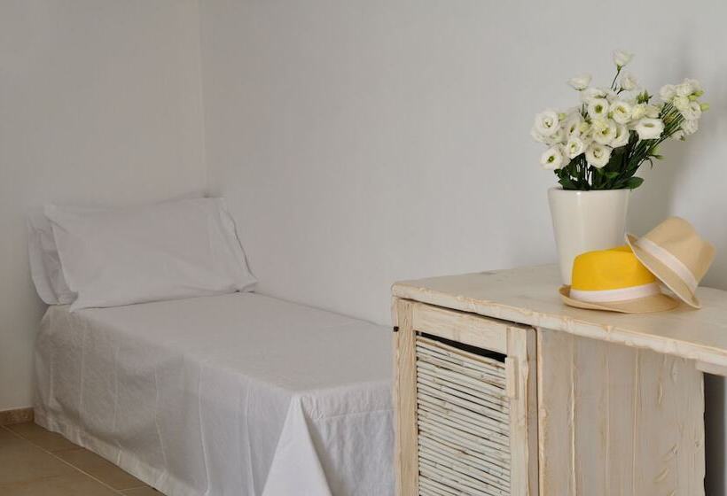 فندق ريفى Agriturismo La Turrita