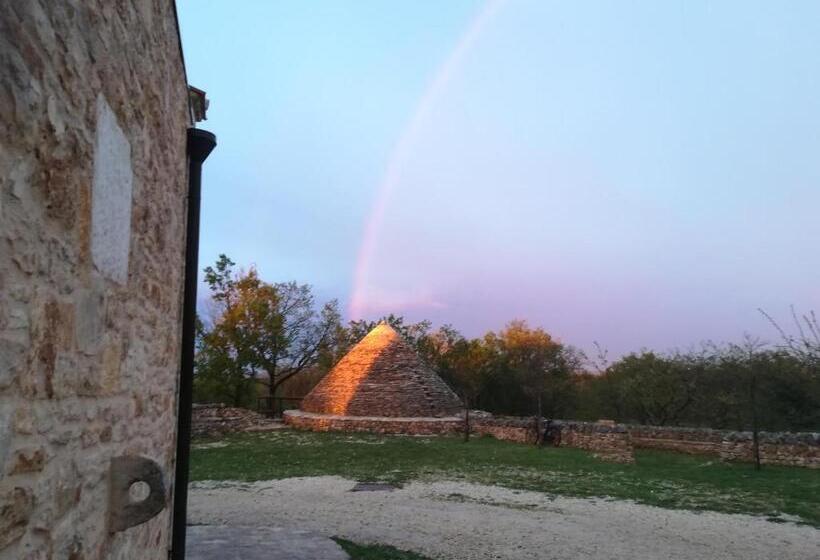 בית מלון כפרי Tenuta Tedone Consolini