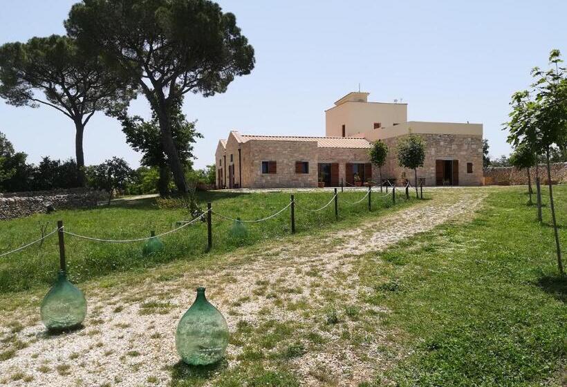 בית מלון כפרי Tenuta Tedone Consolini