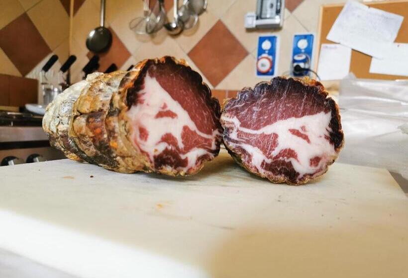 בית מלון כפרי Tenuta Tedone Consolini