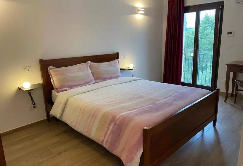 田舎風ホテル Villa Vigneto