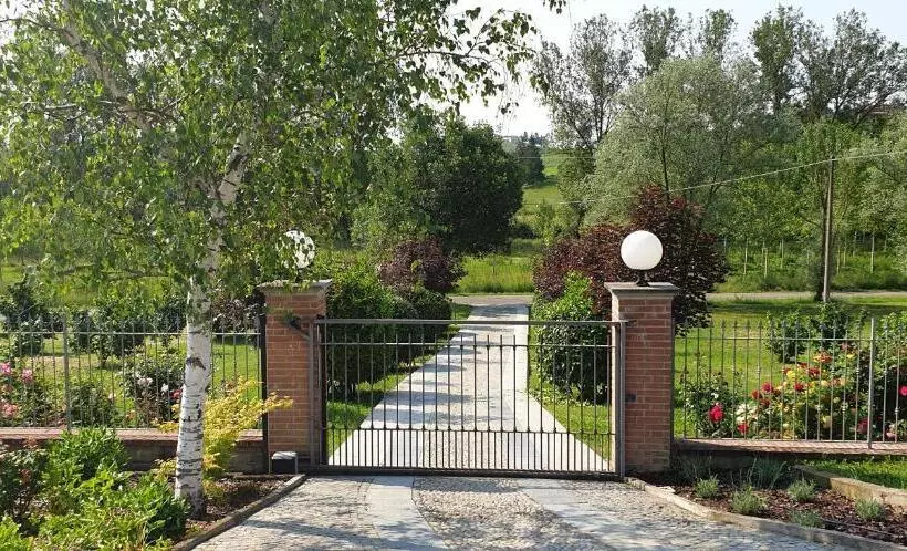 田舎風ホテル Villa Vigneto