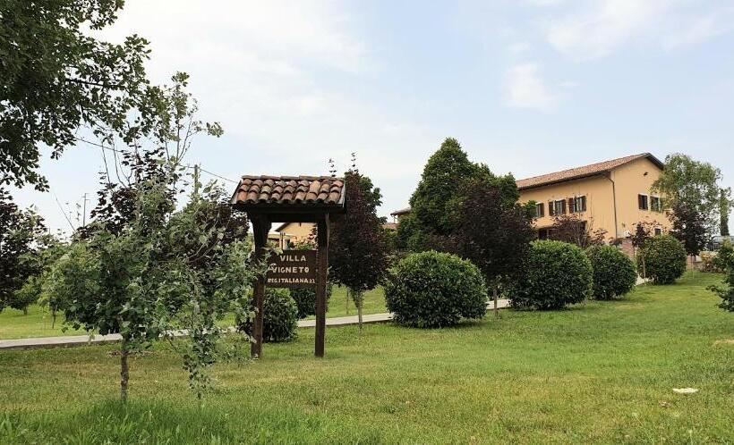 교외 호텔 Villa Vigneto