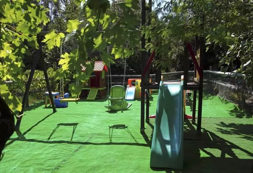 Maaseutuhotelli Villino Il Corbezzolo A Casa Conti Di Sotto