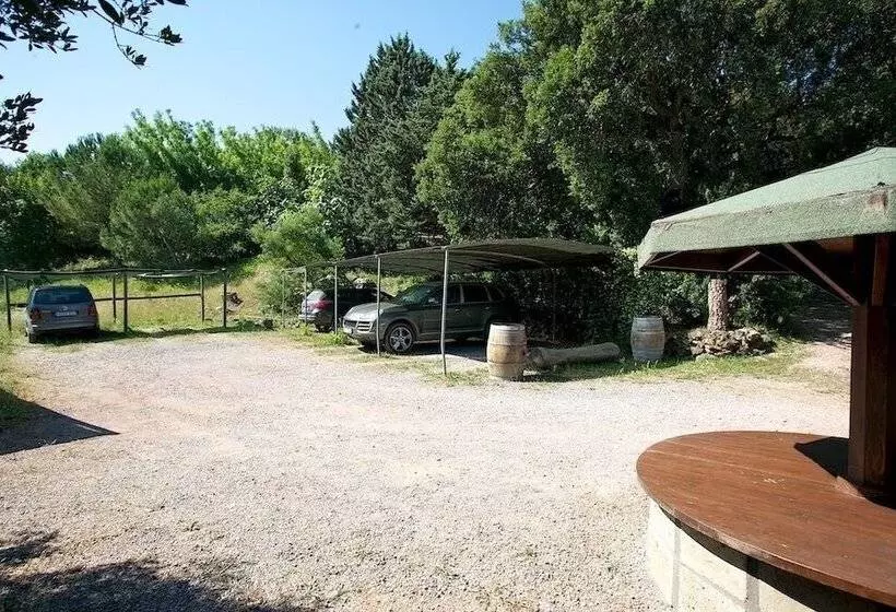 Maaseutuhotelli Villino Il Corbezzolo A Casa Conti Di Sotto