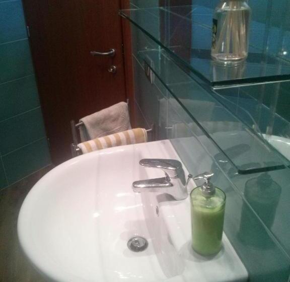 פנסיון Bgy Airport Guesthouse