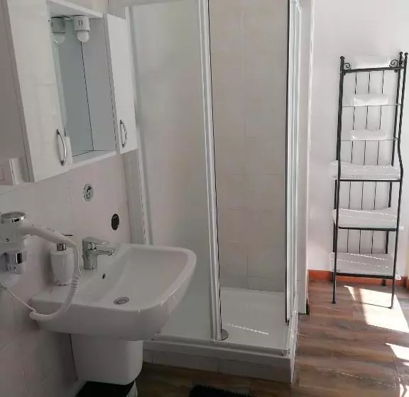 ペンション Bgy Airport Guesthouse