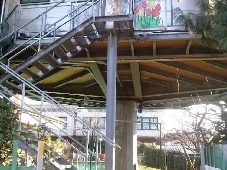 פנסיון Bgy Airport Guesthouse