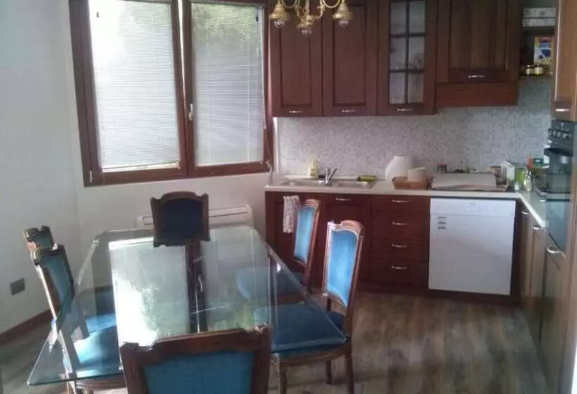 ペンション Bgy Airport Guesthouse