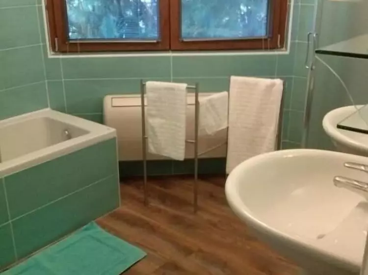 ペンション Bgy Airport Guesthouse