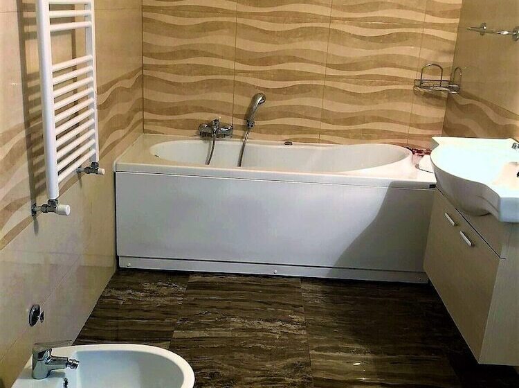 بنسيون Guest House Loriano