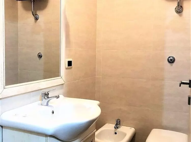 Majatalo Guest House Loriano