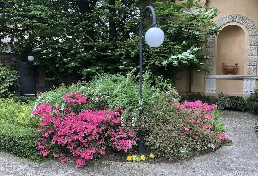Majatalo Maison Villa Grana