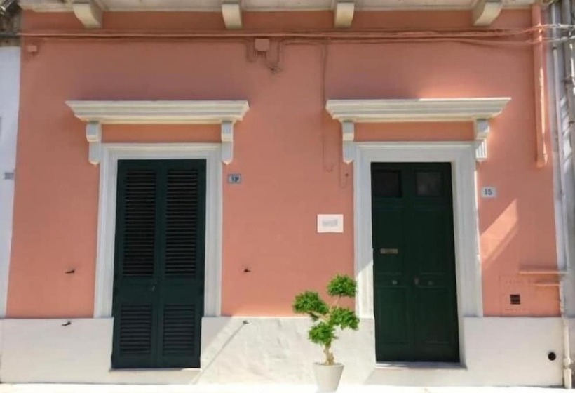 پانسیون Wish Rooms Lecce