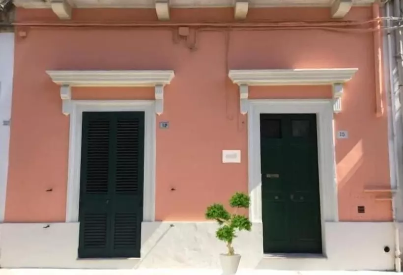 پانسیون Wish Rooms Lecce