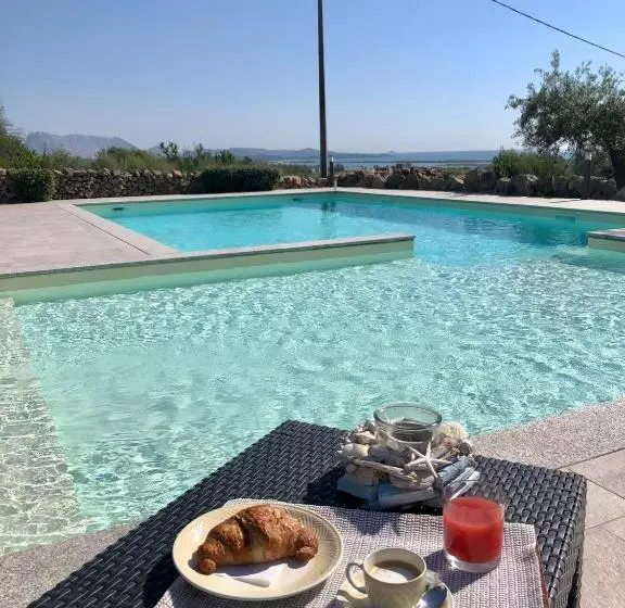 Agriturismo La Rocca Manna