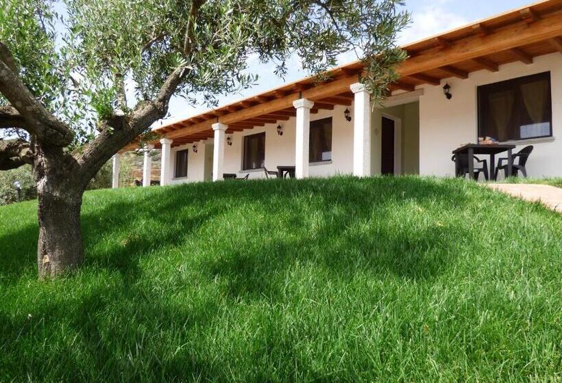 Agriturismo La Rocca Manna