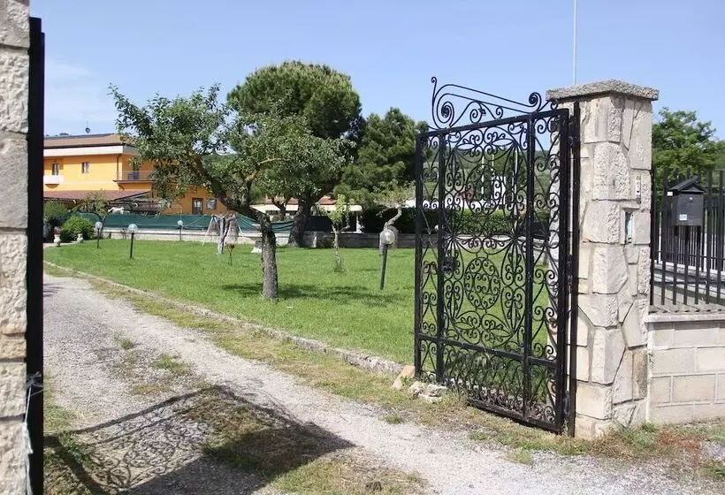 Aamiaismajoitus (B&B) B&s