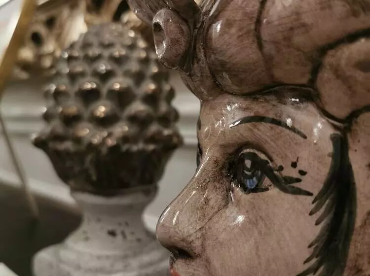 تختخواب و صبحانه Il Galleone