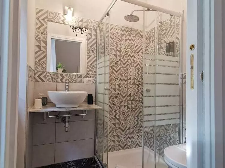 تختخواب و صبحانه Il Galleone